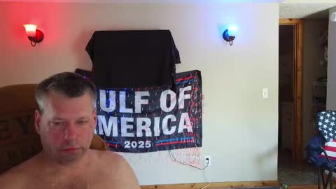 joejoe__ online show from April 4, 9:11 pm