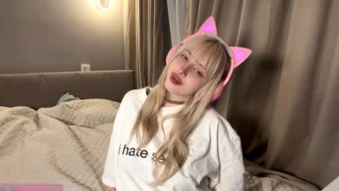 Amaya online show from October 30, 3:56 pm