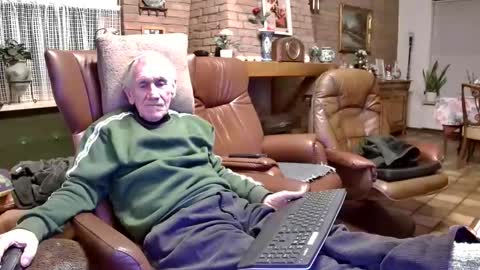 johan7 heet online show from February 15, 9:35 pm