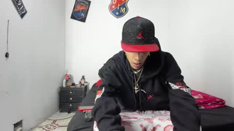 johan_and_antonella online show from January 16, 5:11 am