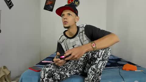 johan_and_antonella online show from January 31, 2:04 am