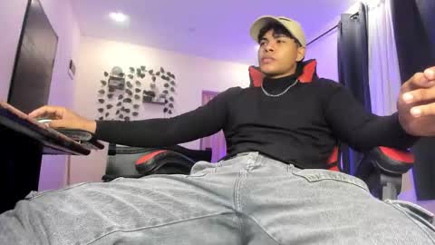 Johan Beley online show from February 15, 9:02 pm