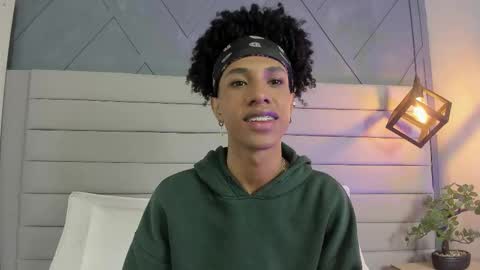 Johan  online show from November 13, 11:46 am