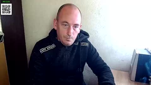 Snapshot of johanbarker chatting on October 21, 10:31 am Johan online show from October 21, 10:31 am