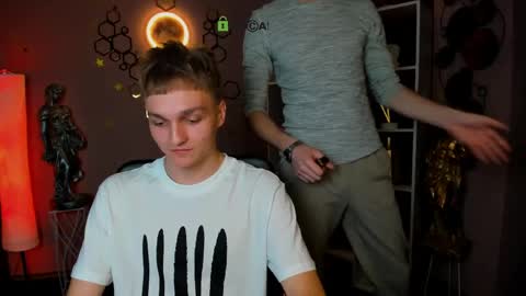 John online show from April 2, 7:10 pm