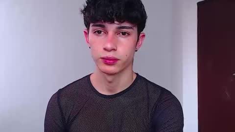 Snapshot of john_vichenso chatting on September 30, 9:25 pm John Vichenso online show from September 30, 9:25 pm