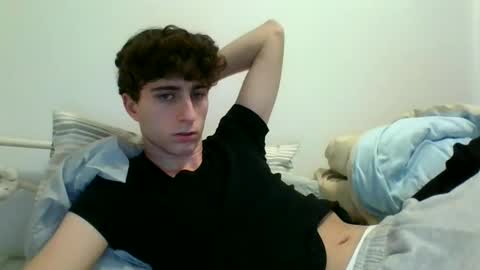 johnandrewssub18 online show from January 12, 11:58 pm