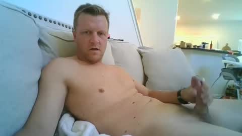 johnd101020 online show from April 15, 4:32 pm