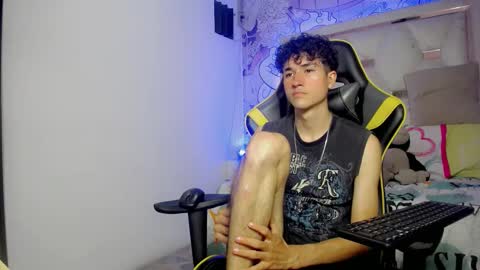 johnny_cagee online show from November 24, 8:35 am