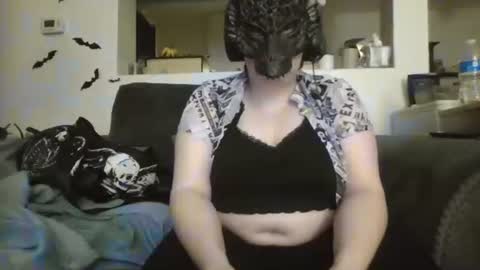 johnnyadepth online show from March 25, 10:11 am