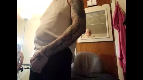 Master online show from March 6, 9:58 pm