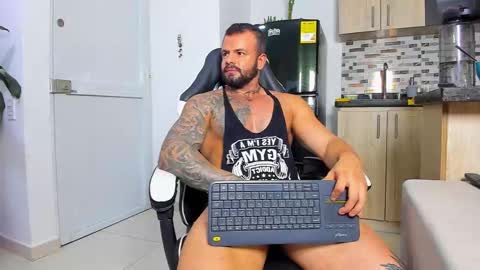 JOHNNY online show from November 29, 2:19 am