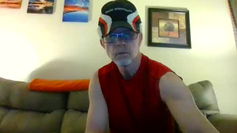 Snapshot of johnnyrocket12345678 chatting on October 24, 11:38 pm johnnyrocket12345678 online show from October 24, 11:38 pm