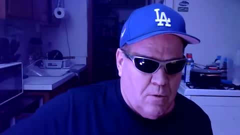 johnnytwain online show from February 7, 11:52 pm