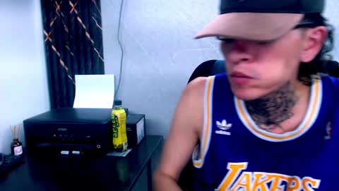 Snapshot of johnsonisaac94_ chatting on February 18, 4:26 am johnsonisaac94  online show from February 18, 4:26 am