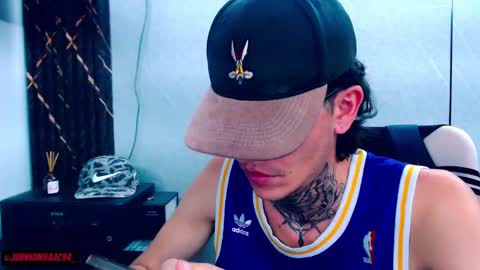 Snapshot of johnsonisaac94_ chatting on February 25, 5:19 am johnsonisaac94  online show from February 25, 5:19 am