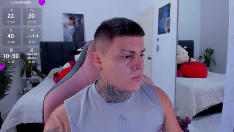 Johny online show from October 8, 11:54 pm