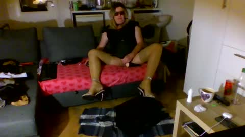 Silvania online show from October 9, 5:13 am