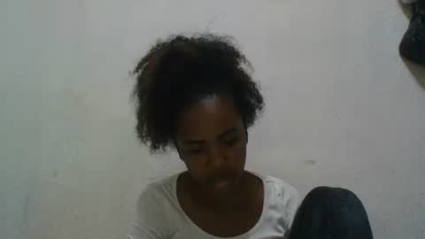 joliedonnue online show from December 20, 12:12 pm