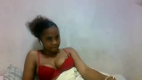 joliedonnue online show from January 13, 7:32 pm