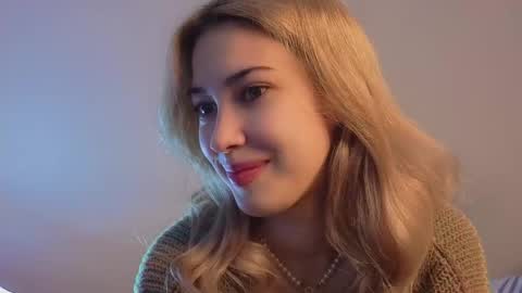 Viola online show from November 22, 11:41 am