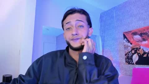 Jonas  online show from October 28, 11:06 pm