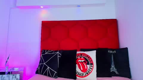 Snapshot of jonas_hiill chatting on February 26, 1:00 pm Jonas  online show from February 26, 1:00 pm