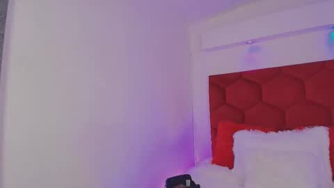 Snapshot of jonas_hiill chatting on September 29, 2:16 pm Jonas  online show from September 29, 2:16 pm