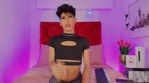 Snapshot of jonas_hiill chatting on September 25, 2:57 pm Jonas  online show from September 25, 2:57 pm