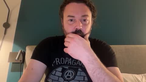 jonnyb9876 online show from February 1, 3:25 am