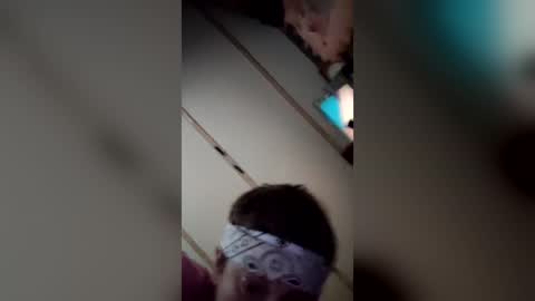 jonnyhollyw00d online show from July 14, 10:43 am