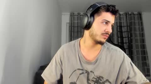 jonnyporn1 online show from February 4, 8:57 pm