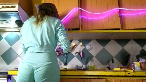 Jony Marta GMT 2000-0100 every day online show from November 12, 2:25 am