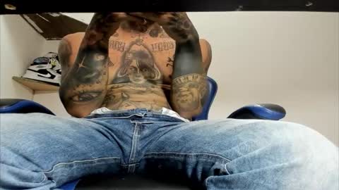 Snapshot of jordan33blake chatting on October 24, 2:34 am jordan33blake online show from October 24, 2:34 am