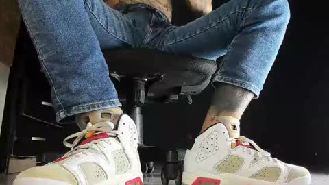 Snapshot of jordan33blake chatting on January 24, 3:55 pm jordan33blake online show from January 24, 3:55 pm