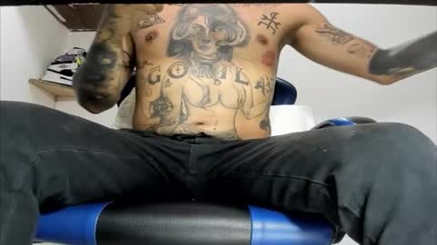 Snapshot of jordan33blake chatting on October 2, 11:47 pm jordan33blake online show from October 2, 11:47 pm