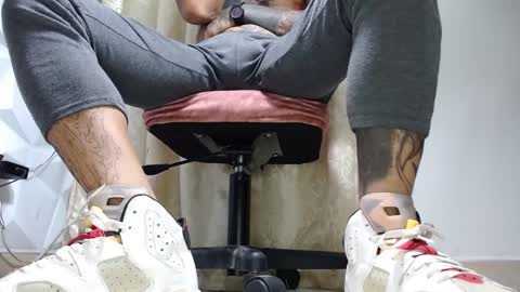 Snapshot of jordan33blake chatting on February 2, 1:34 am jordan33blake online show from February 2, 1:34 am