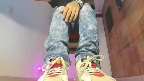 Snapshot of jordan33blake chatting on February 28, 7:46 pm jordan33blake online show from February 28, 7:46 pm