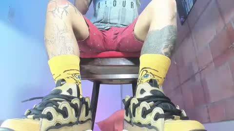 Snapshot of jordan33blake chatting on March 3, 10:42 pm jordan33blake online show from March 3, 10:42 pm