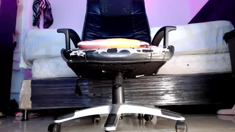 Snapshot of jordan33blake chatting on January 12, 11:58 pm jordan33blake online show from January 12, 11:58 pm