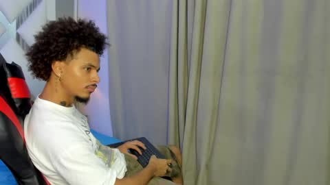 jordan online show from November 12, 1:02 pm