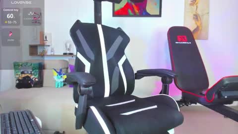 JordanRossie online show from November 13, 1:30 am