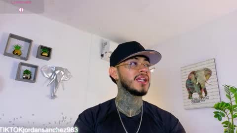 Jordan Smith online show from February 18, 8:52 pm