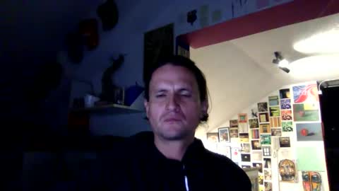 Snapshot of jose4315521 chatting on October 2, 5:50 am jose4315521 online show from October 2, 5:50 am