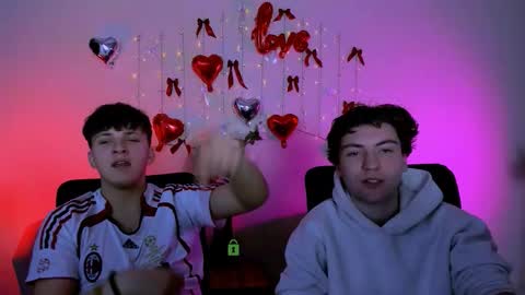 joseph_bear_ online show from March 1, 10:19 am