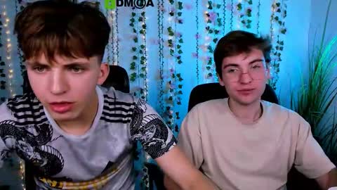 joseph_bear_ online show from October 12, 7:16 pm