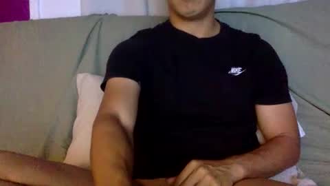 joshasian0713 online show from April 27, 11:52 am