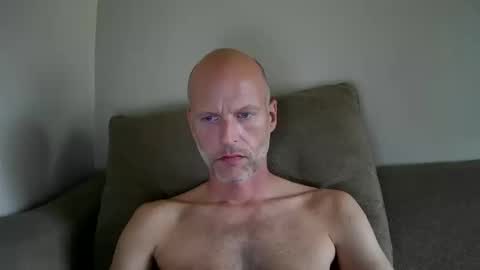 Snapshot of joshking2017 chatting on October 14, 3:04 pm joshking2017 online show from October 14, 3:04 pm