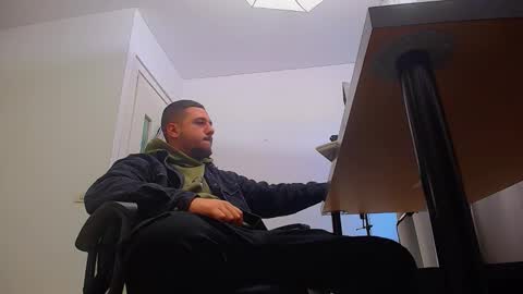 Snapshot of joshknights chatting on October 3, 5:27 am JoshKnight online show from October 3, 5:27 am
