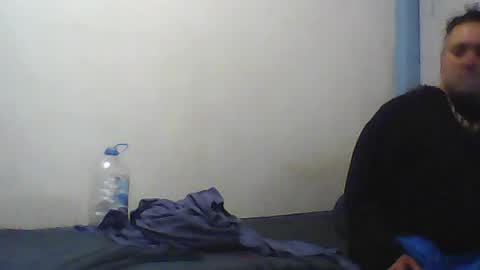 joshualorenzo online show from June 18, 5:46 am